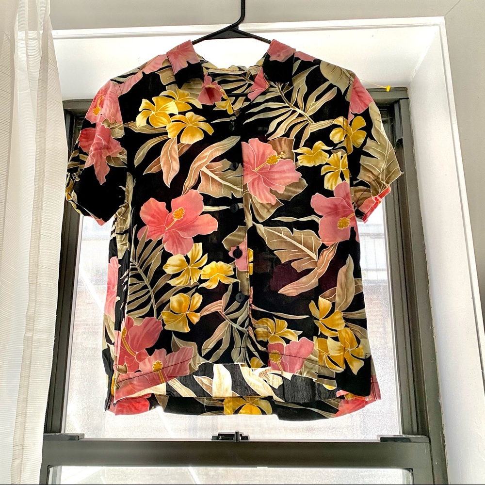 Cropped Hawaiian shirt